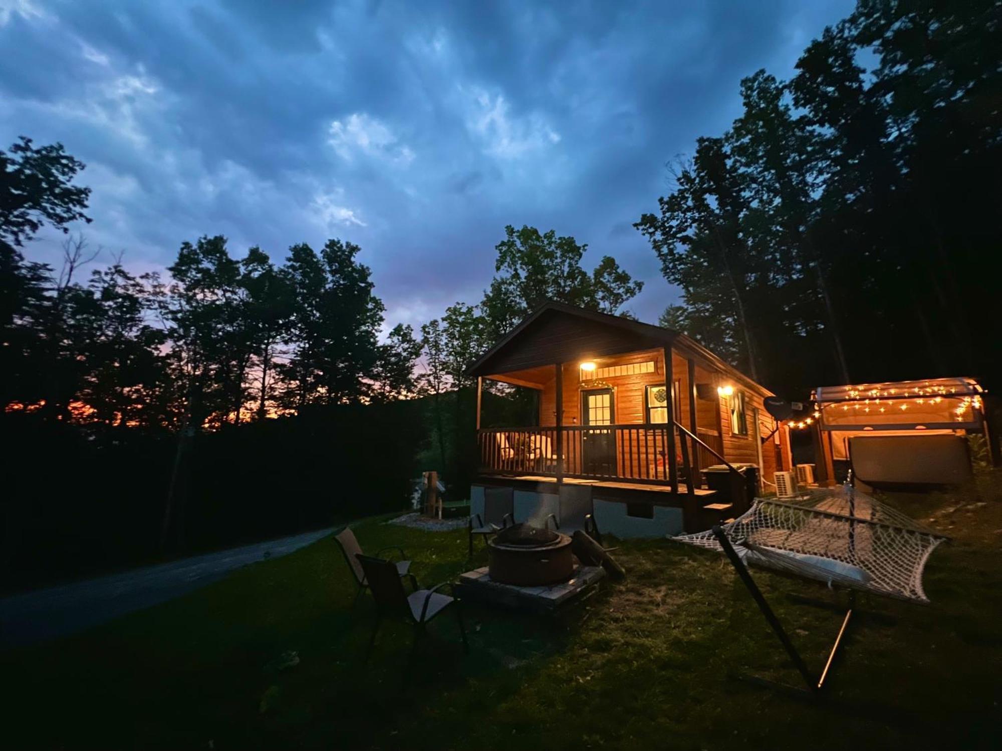 Dreamy Couples Cabin In The Shenandoah Forrest Luray Exterior photo